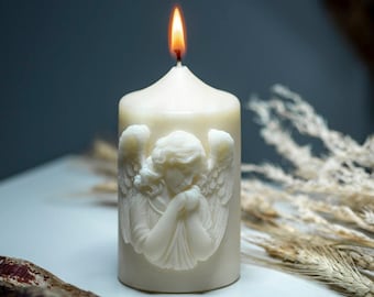 Christian Handmade Scented Candle with PRAYING GUARDIAN ANGEL Bas-relief | with Gift Box | 100% Natural Wax and  Essential Oil