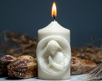 Handmade  Christian Prayer Candle with PRAYING VIRGIN MARY Bas-relief | with Gift Box | 100% Natural Wax and  Essential Oil