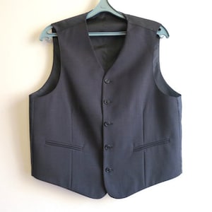 Dark Gray Formal Mens Vest Gentlemen&#39;s Fitted Waistcoat Edwardian Victorian Vest Renaissance Steampunk Vest Large Size