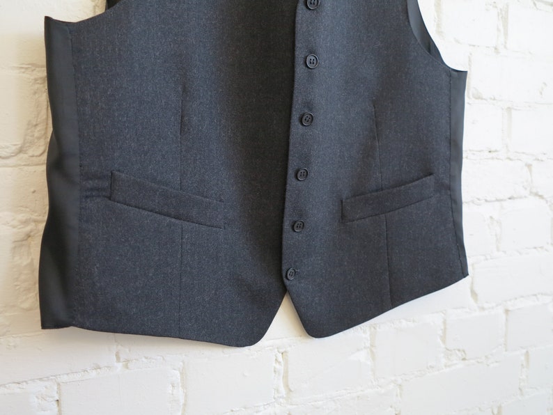 Dark Gray Formal Mens Vest Gentlemen/'s Fitted Waistcoat Edwardian Victorian Vest Renaissance Steampunk Vest Extra Large Size
