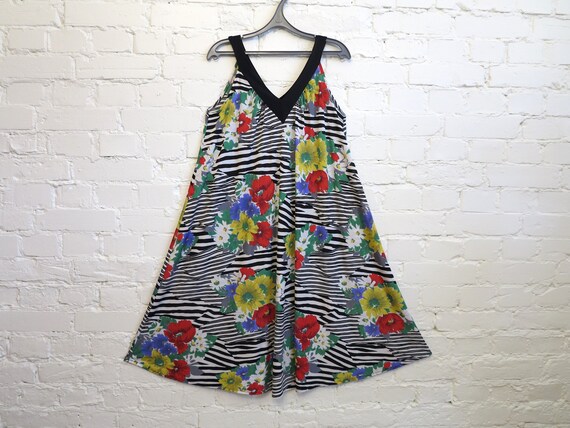 Vintage 60s 70s Black Floral Print A-line Dress 12