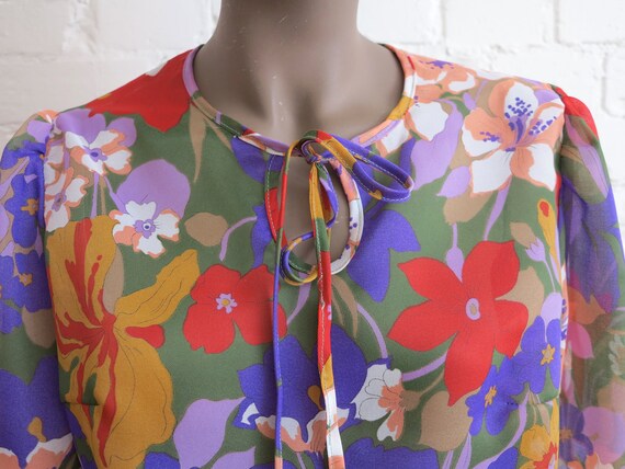 Vintage 70s Multicolor Chiffon Blouse Floral Prin… - image 6