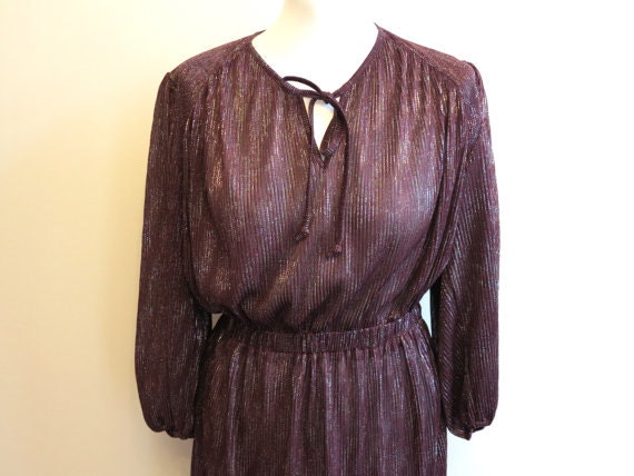 Vintage 1970s Wine Red Burgundy Dress Metallic Kn… - image 2