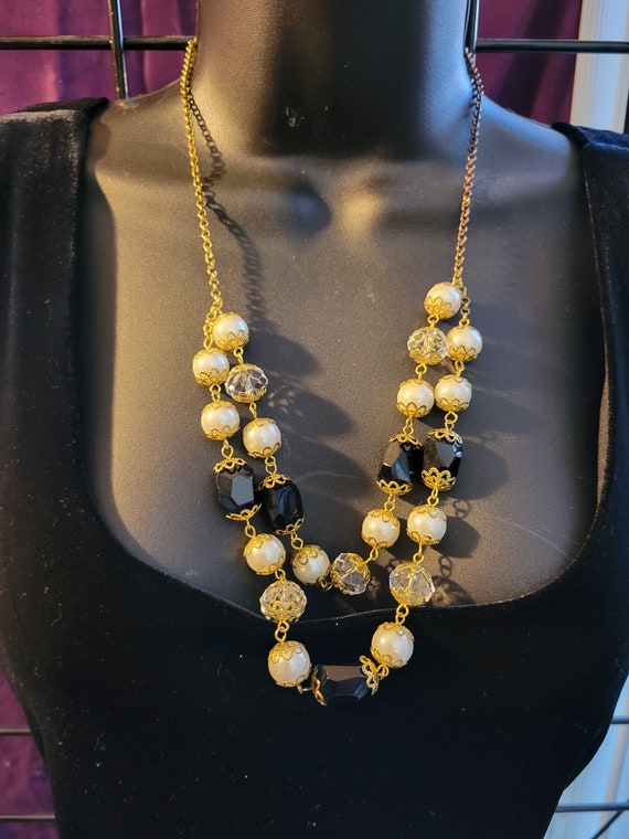 Black White and Gold necklace and earring set - image 8