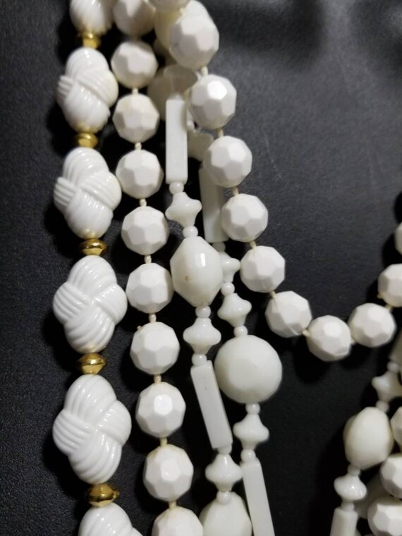 Beautiful 3 long interchangeable white plastic be… - image 2