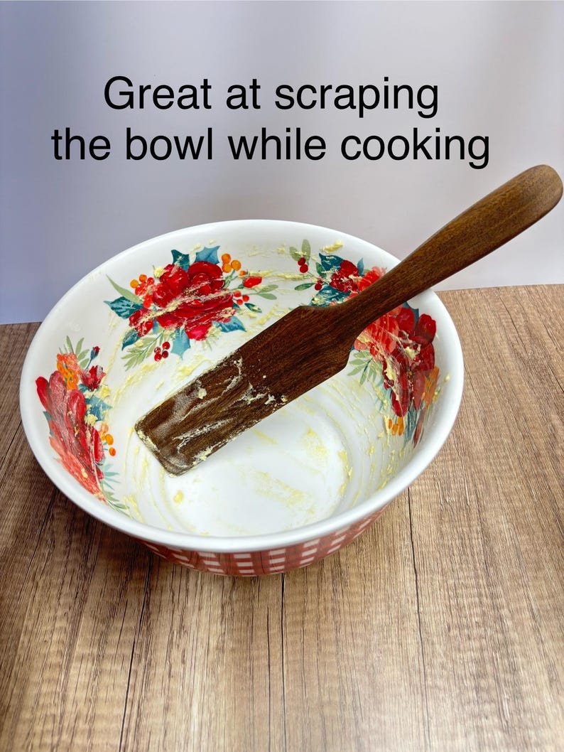 Puede incluir: Un letrero de madera r&uacute;stica con el texto "Welcome to our home" en letras blancas. El letrero presenta un acabado envejecido y un dise&ntilde;o simple y acogedor, perfecto para la decoraci&oacute;n de la entrada.