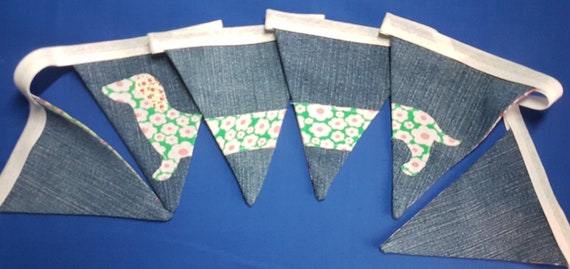 Dachshund Bunting
