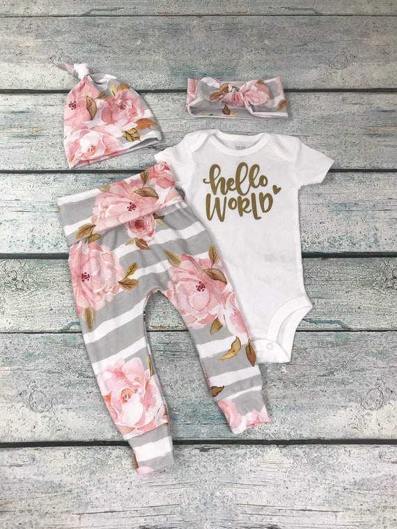 newborn girl going home outfit
