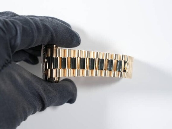 Rolex Day Date  Ref.118348 V authentic - image 5