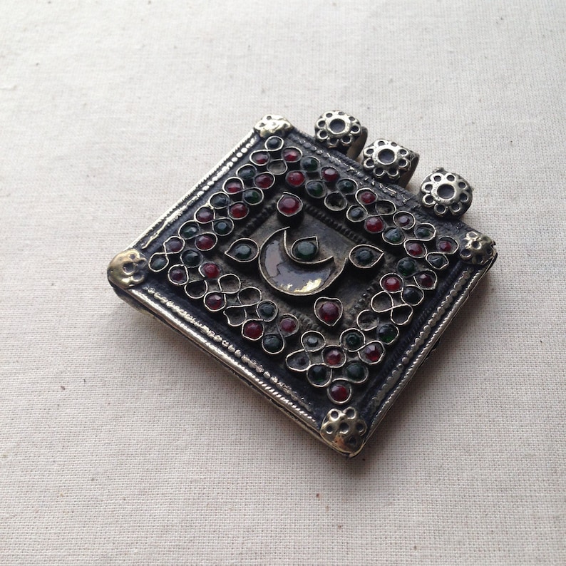 Zahra Antique Tribal Locket *MOTM Saharan Beauty Collection*