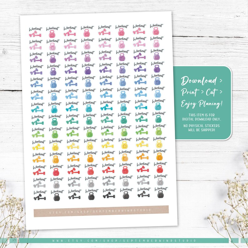 K&ouml;nnte beinhalten: Ein Blatt mit druckbaren Aufklebern mit bunten Illustrationen von Hanteln und Kettlebells mit dem Wort "Workout", das sich durchgehend wiederholt. Der Text "Download > Print > Cut > Enjoy Planning!" ist ebenfalls enthalten. Dieser Artikel ist nur f&uuml;r den digitalen Download. Es werden keine physischen Aufkleber versandt.