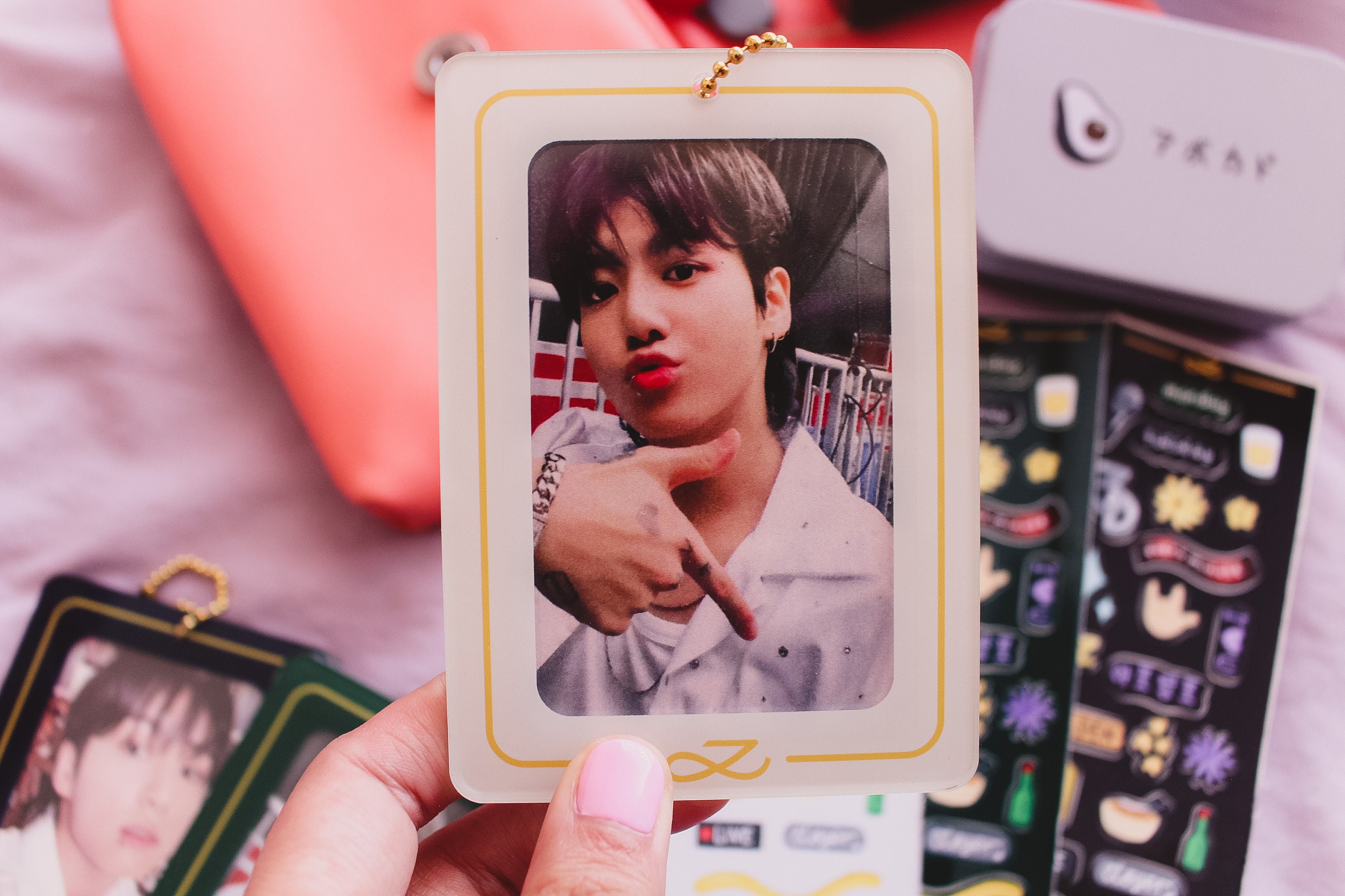 素敵でユニークな Acrylic Golden Jungkook BTS Photocard Keychai Kpop | Holder アイドル