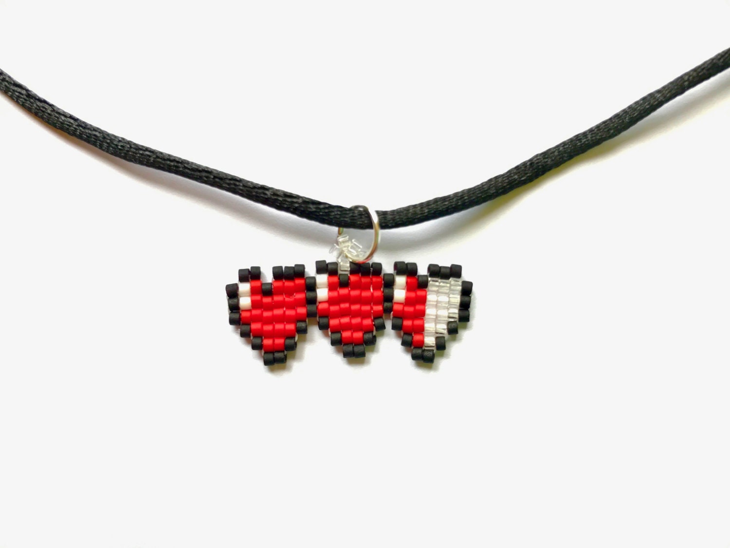 VVV☆GLASS HEART MIX BEADS NECKLACE Glass Bead Heart Necklace, Video Game Jewelry, Handmade
