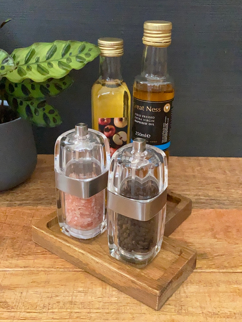 Mango Wood Condiment Tray: Salt Pepper Grinder Rest (18x8cm) bild 6