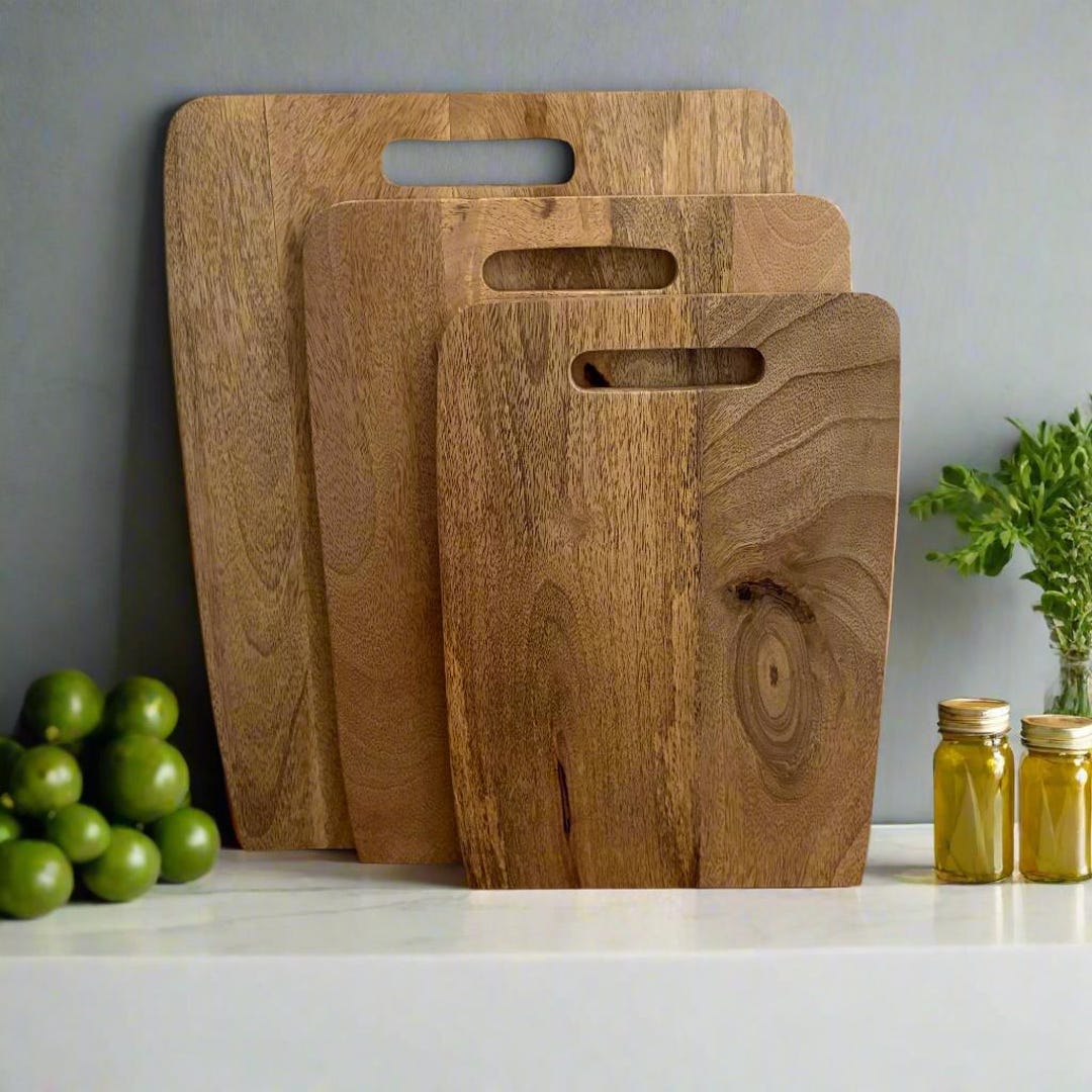 Mango Wood Serving Chopping Board: Pizza Tray, Charcuterie Board