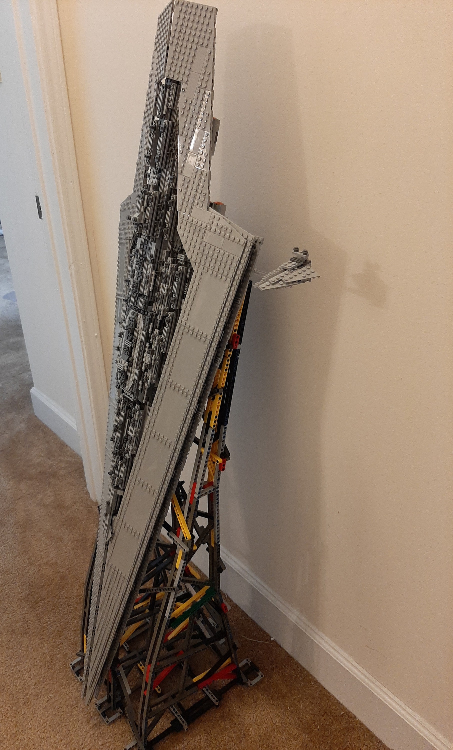 PDF Instructions for Super Star Destroyer 10221 Vertical Stand