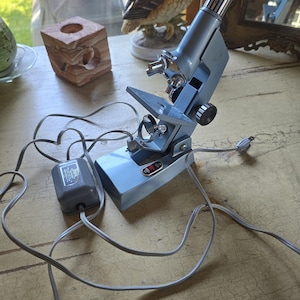 Vintage Sears Model 6390 Microscope; Heavy Metal Constructio; Needs Cleaning
