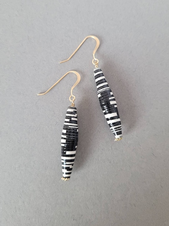 Vintage Earrings Black and White Paper Bead Style… - image 1