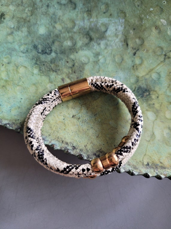 Vintage Magnetic Bracelet Faux Snake Skin Modern … - image 2