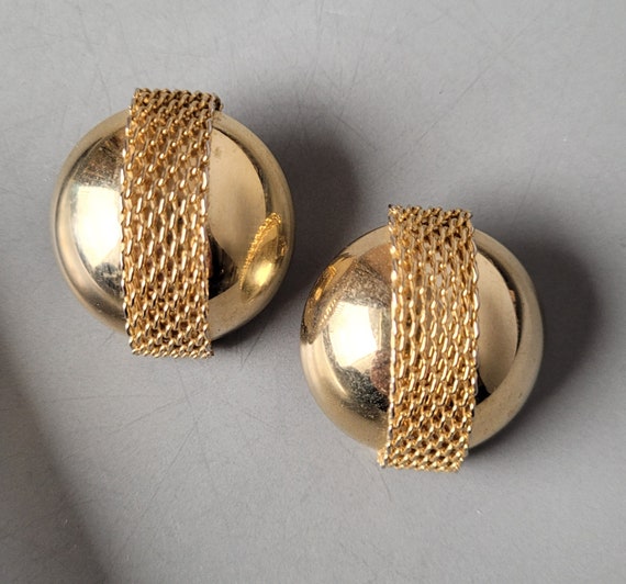 Vintage Clip On Earrings Gold Toned Clip On Earri… - image 1