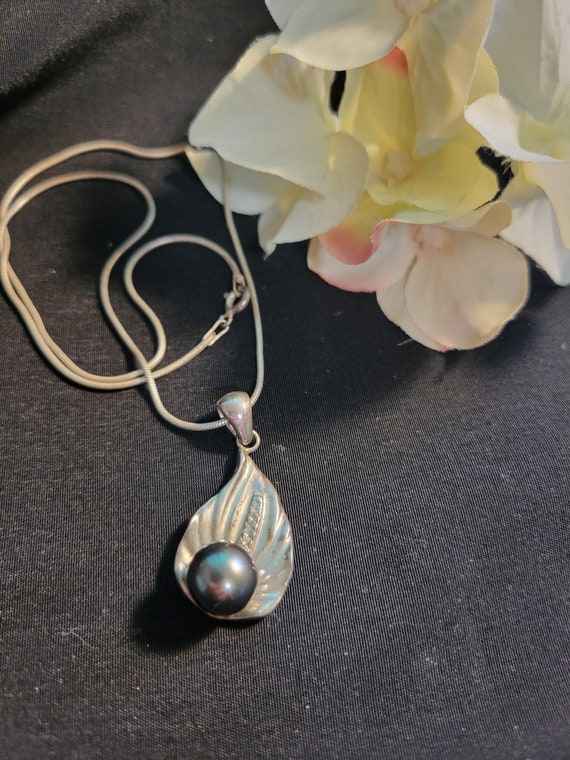 Black Pearl Pendant With Sterling Silver