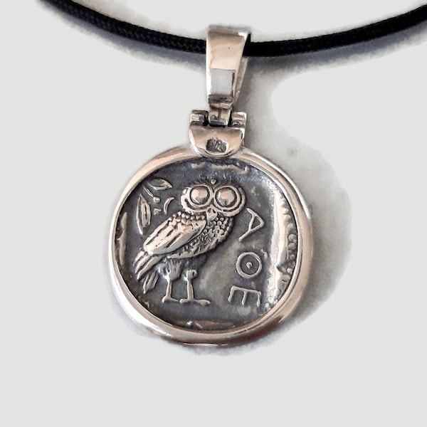Old silver coin, Athena Tetradrachm necklace, Owl coin, sterling silver, old tetradrachm, alt Griechische Währung, alt Währung, Museum copy.