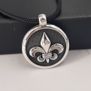 Fleur de Lis-hanger, sterlingzilveren hanger, riddercadeau, massief zilveren hanger, middeleeuws cadeau, Griekse ketting, vaderscadeau, meadlage-hanger