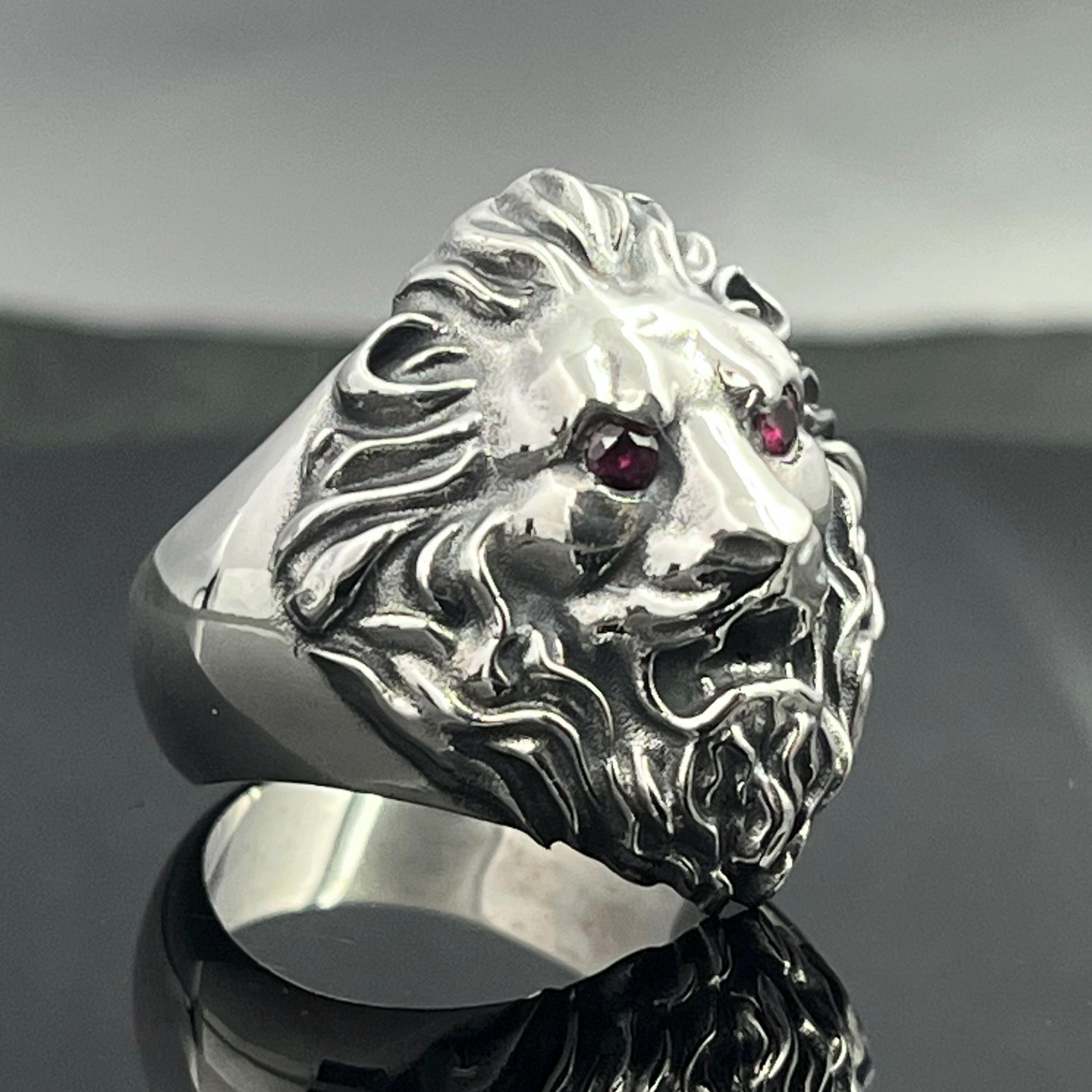 Sterling Silver Lion Head Ring: Ruby Eyes, Oxidized Detail. - Etsy