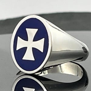 Maltese Templar Cross Ring: Sterling Silver, Red Enamel cross, Medieval cross, Blue cross ring, oval Knight gift, beloved gift, oval silver