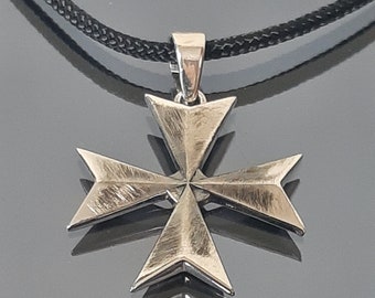 Templar cross pendant, large 25mm Sterling silver cross, black Malta cross, Knight&#39;s Templar cross, Medieval cross , boyfriend&#39;s gift.