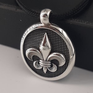 Fleur de Lis-hanger, handgemaakt cadeau, sterlingzilveren hanger, middeleeuws geïnspireerde hanger, ridderhanger, vaderscadeau, grote Fleur de Lis