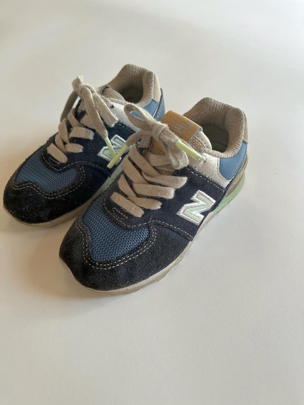 Vintage Kids New Balance Shoes - Etsy