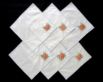 Embroidered Tablecloth Napkins Vintage 1970/'s Ecru Lavender Square Table Cover Matching Napkins Dining Home Decor Linens