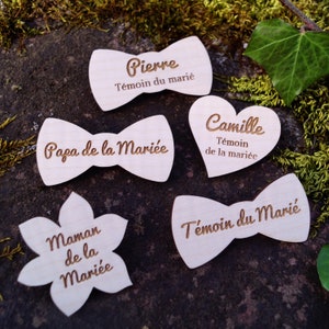 Batch Custom Wooden Brooch Badge - YOUR TEXT - accessory gift wedding guest witness parents - per 1 - 4 - 6 or 8