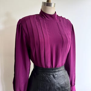 80s Vintage Oscar De La Renta Expressions Fuschia Purple Pleated Blouse Blouson Sleeves Small-Medium