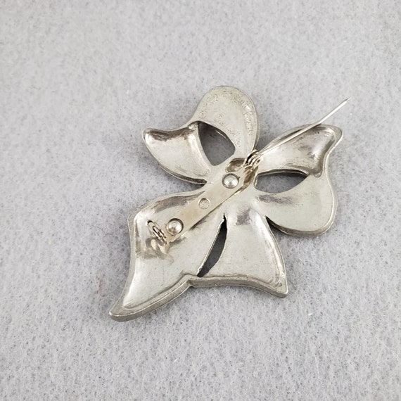 Seagull Pewter Canada Bow Brooch 1988 Signed - Gem