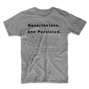 Ela persistiu Camisa. Elizabeth Warren, Camiseta Coretta Scott King's Letter em camiseta de algodão macio branco, vermelho ou cinza. Ela persistiu. Confortável!