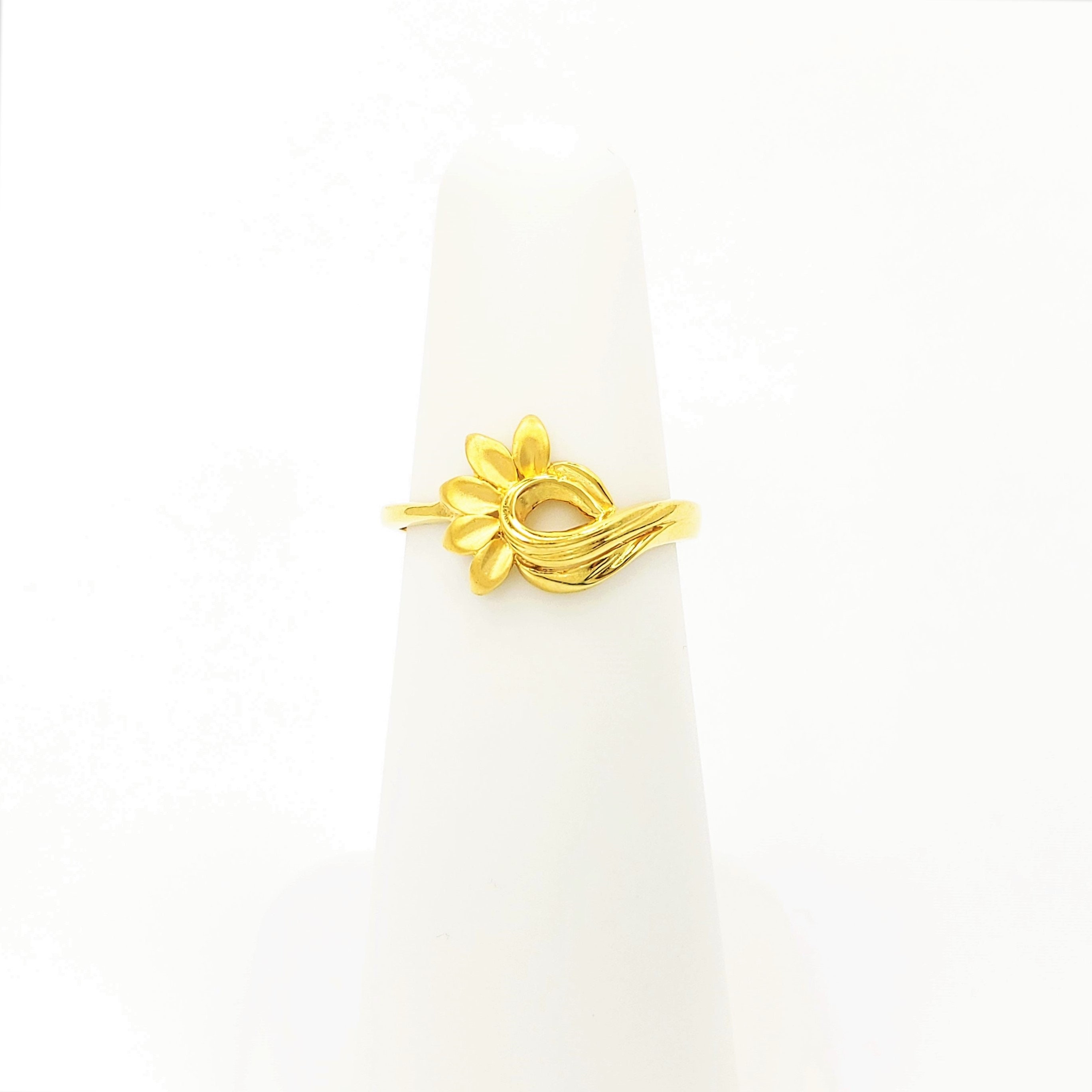 22K Solid Yellow Gold Ring Size 4.5 US Handcrafted Hallmarked 916 