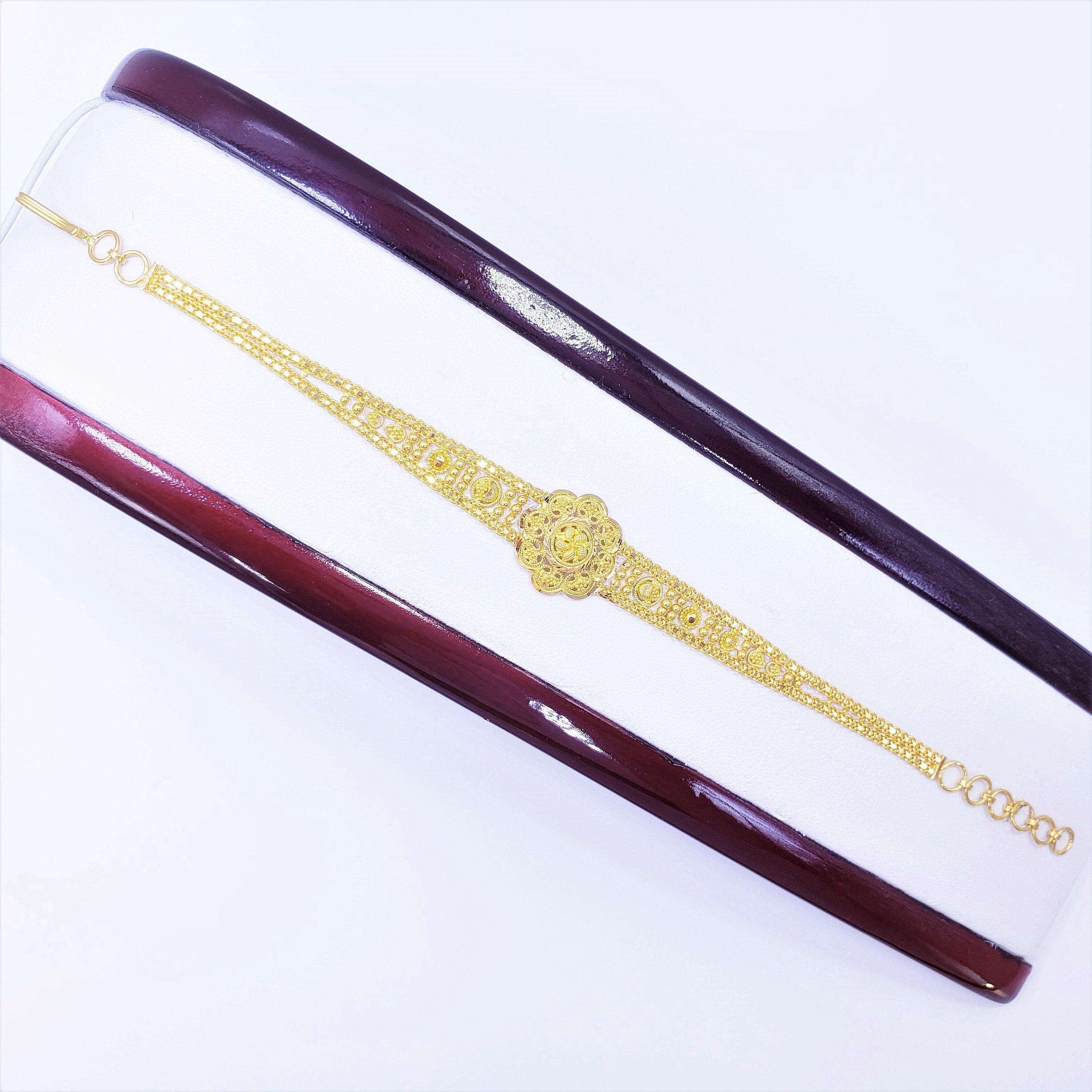 Gisel ドール型チャーム ゴールド⭐️新品未使用品⭐️ GOLDSHINE 22K Solid Gold Women Bracelet 6.5