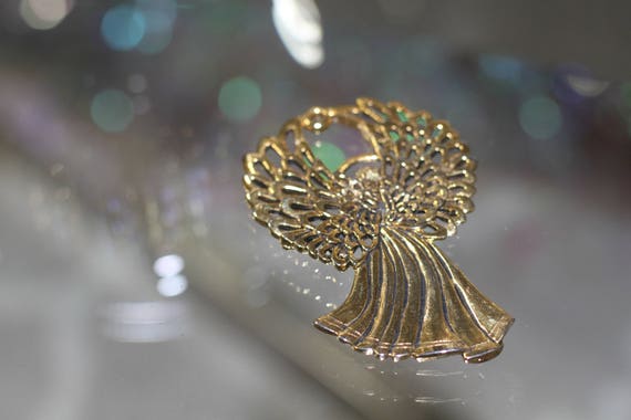 Gold Angel Pendant - image 4