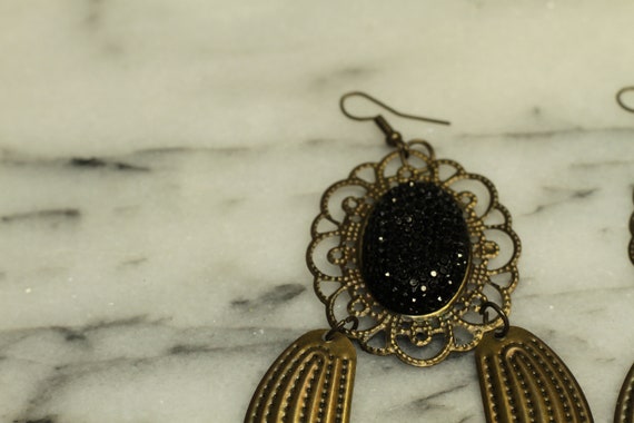 Black & Gold Dangle Earrings - image 2