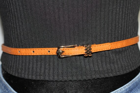 Brown Leather Belt with Gold Buckle - image 4