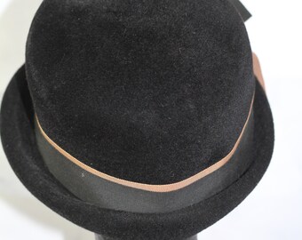 Encore Kutz Black Wool Cloche Hat (7 3/8) - Etsy UK display picture 3