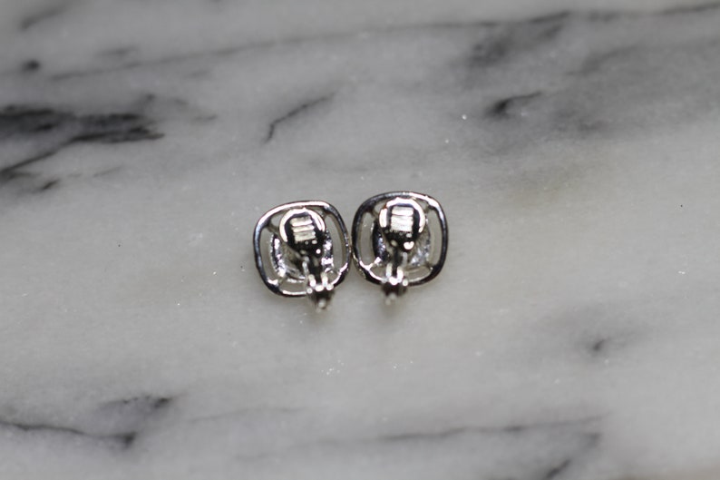 HMN Silver /& Gold Earrings