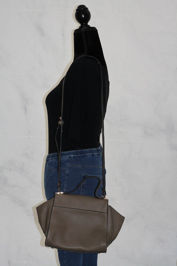 Tan Leather Crossbody Handbag - image 4