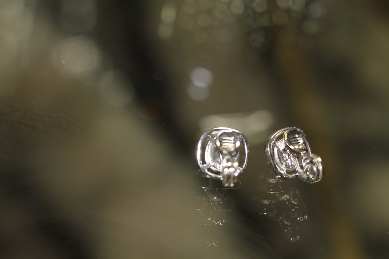 HMN Silver /& Gold Earrings