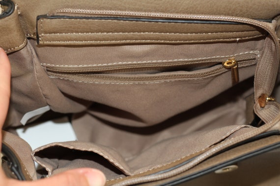 Tan Leather Crossbody Handbag - image 7