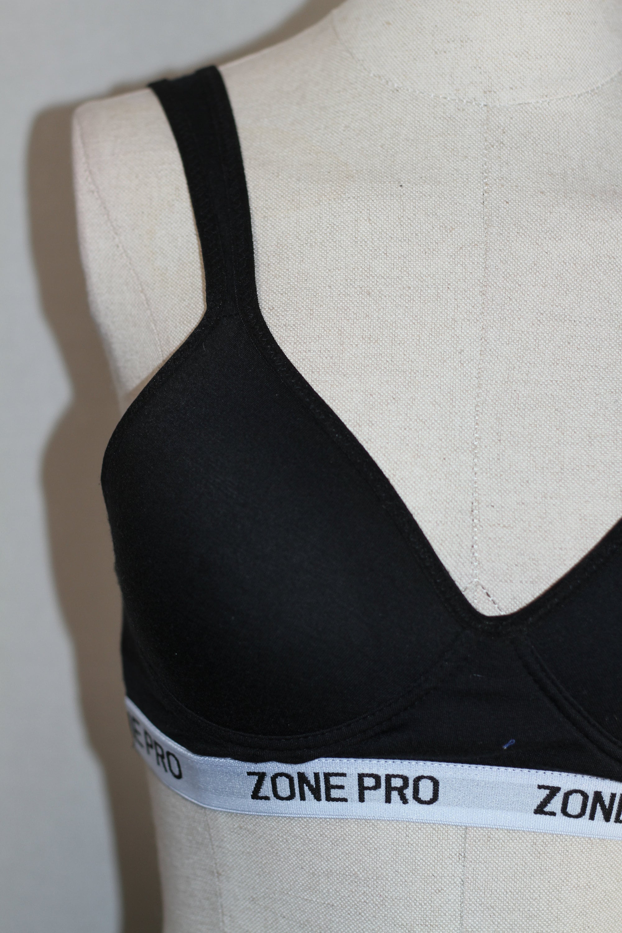 Zone Pro Black Bra -  Canada