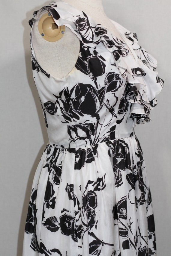 Black White Silk Dress - image 7