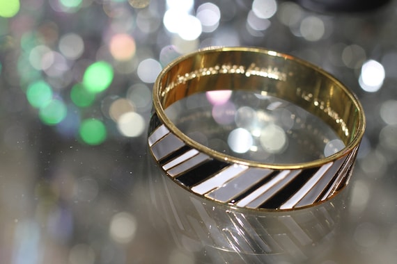 Liz Claiborne Gold & Black Bangle - image 10